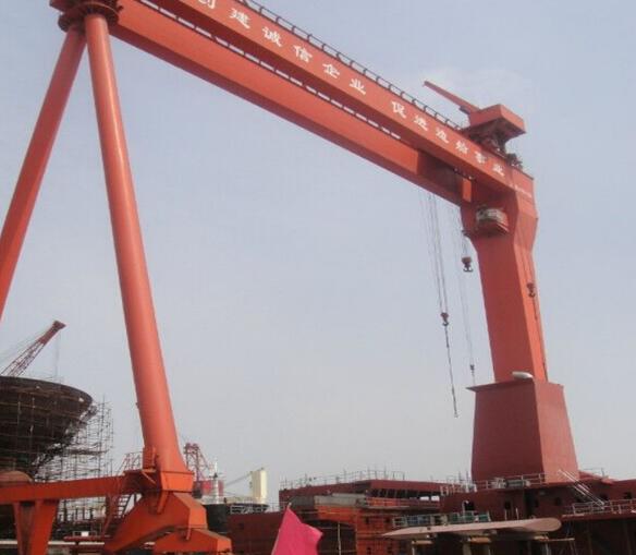 廣東深圳200噸造船門式起重機(jī)現(xiàn)場(chǎng) 廣東深圳200噸造船門式起重機(jī)現(xiàn)場(chǎng)
