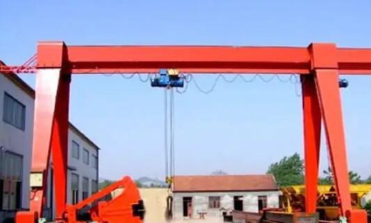 單梁龍門吊小車運作路軌毀壞及修補(bǔ)的應(yīng)用標(biāo)準(zhǔn) 單梁龍門吊小車運作路軌毀壞及修補(bǔ)的應(yīng)用標(biāo)準(zhǔn)