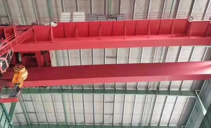 歐式雙梁起重機(jī)端梁一部分特性及詳細(xì)介紹 歐式雙梁起重機(jī)端梁一部分特性及詳細(xì)介紹