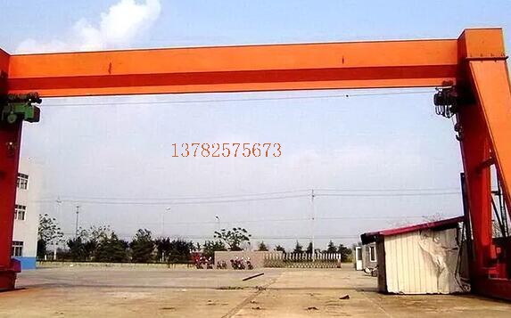 電動(dòng)葫蘆廂式龍門吊