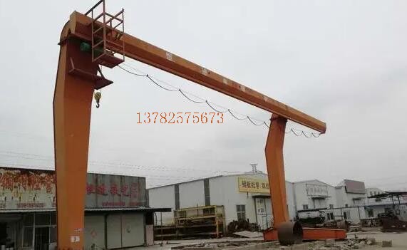 龍門(mén)吊的多種型號(hào)規(guī)格