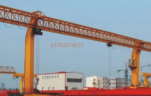 門式起重機與橋式起重機**操作規(guī)程注意事項 門式起重機與橋式起重機**操作規(guī)程注意事項