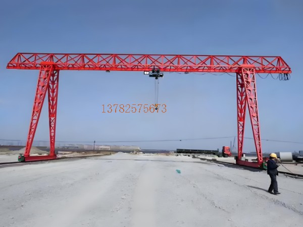 龍門(mén)吊門(mén)式起重機(jī)在操作前需要進(jìn)行哪些**檢查？