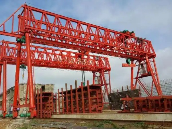 龍門吊門式起重機(jī)的起升和降落有哪些具體規(guī)定？