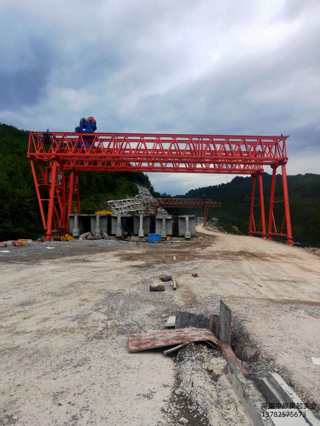 架橋機和提梁機區(qū)別在哪？